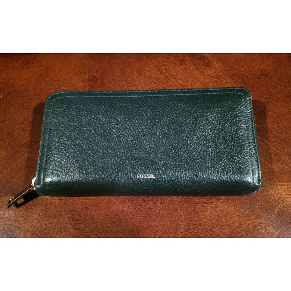Fossil Leather Zip Around Wallet Dark Green Pebbled